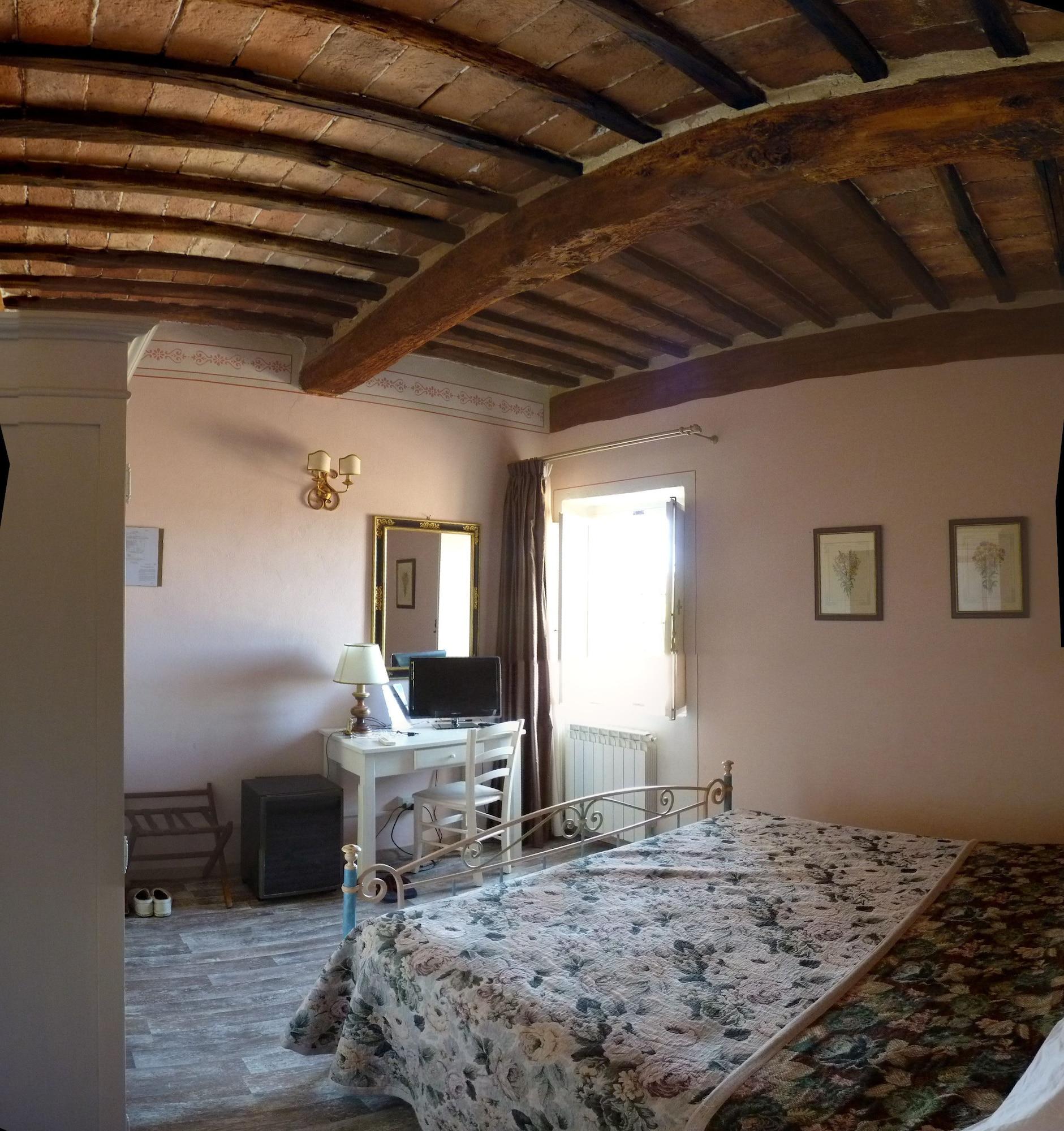 Palazzo Di Valli Sienne